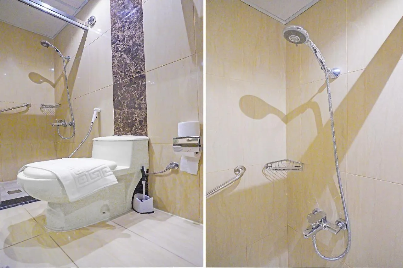 Ekono Jeddah Airport Hotel 3*,